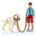 schleich-spacer-z-psem-rasy-labrador-retriever-42478.jpg